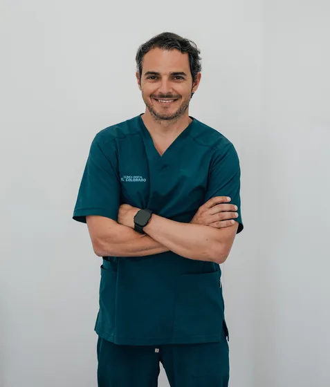 El Dr. Miguel A. Martínez Molina, director médico de las Clínicas Dr. Martínez Molina